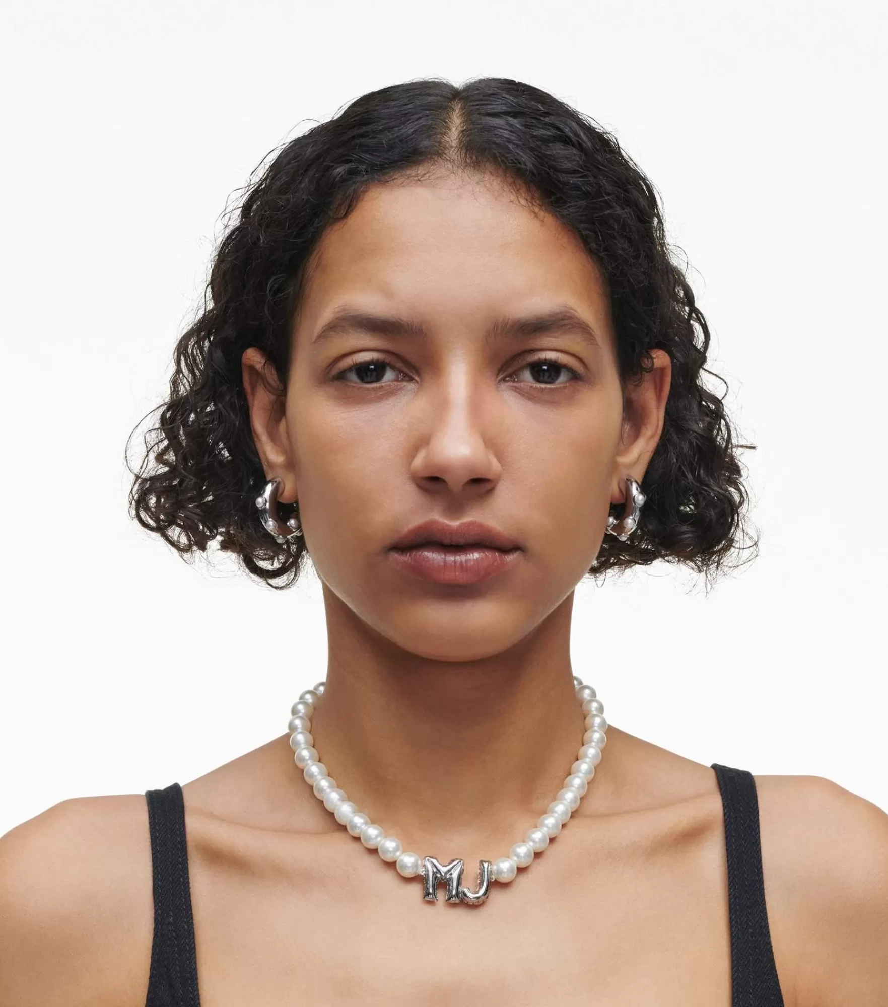 Marc Jacobs The Balloon Pearl Necklace | The Monogram Collection